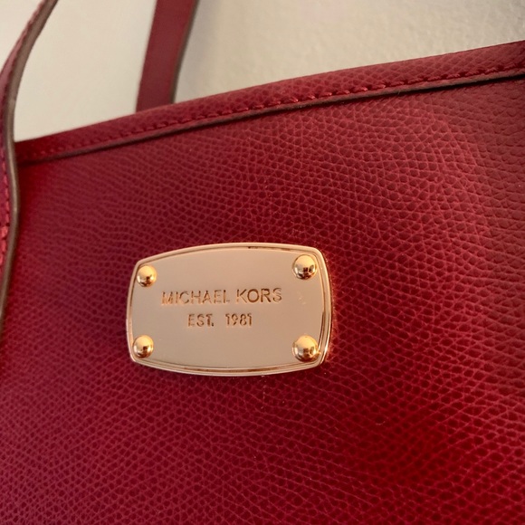 Michael Kors Tote - Picture 2 of 5